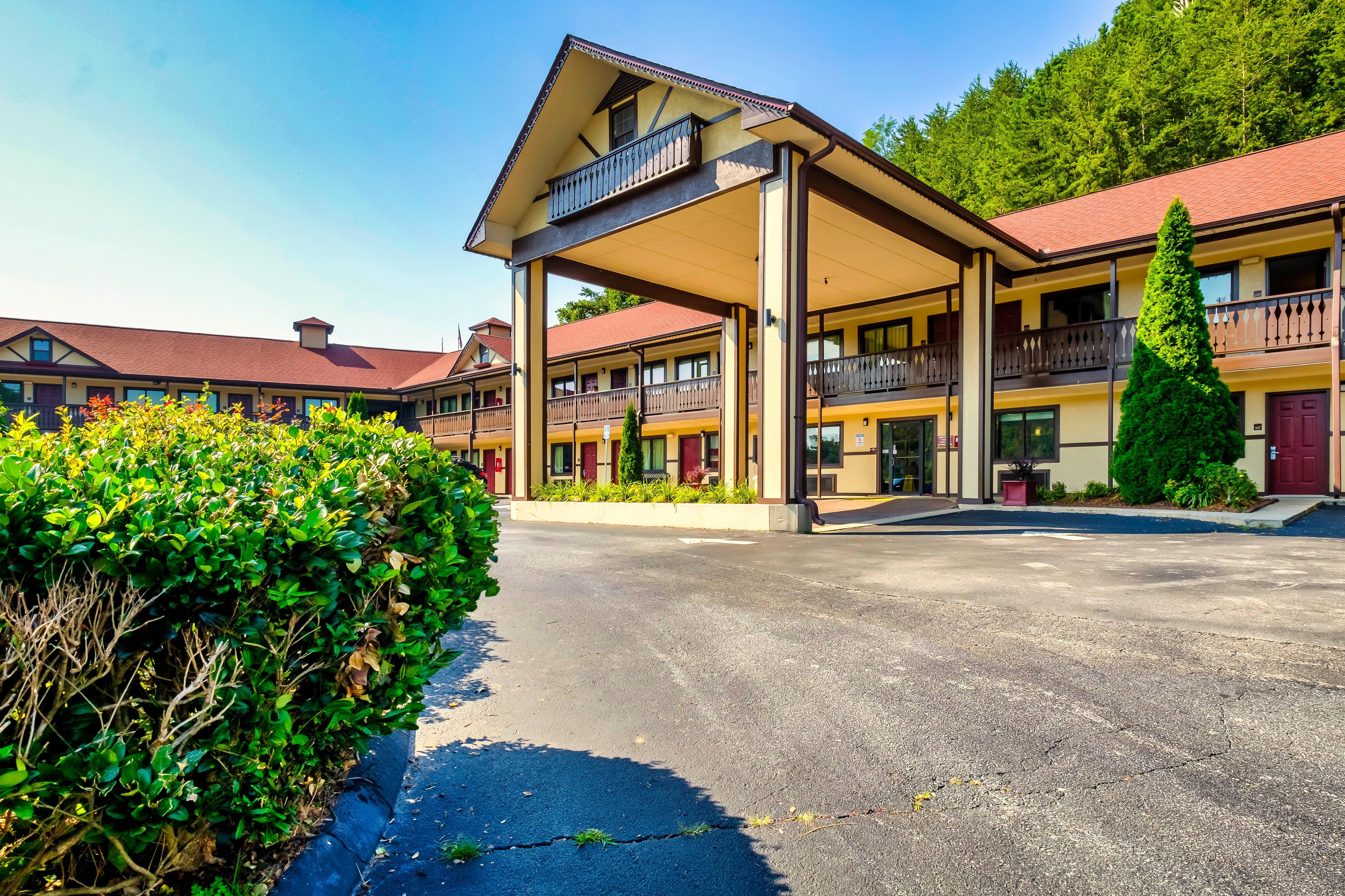 Red Roof Inn Helen Ngoại thất bức ảnh