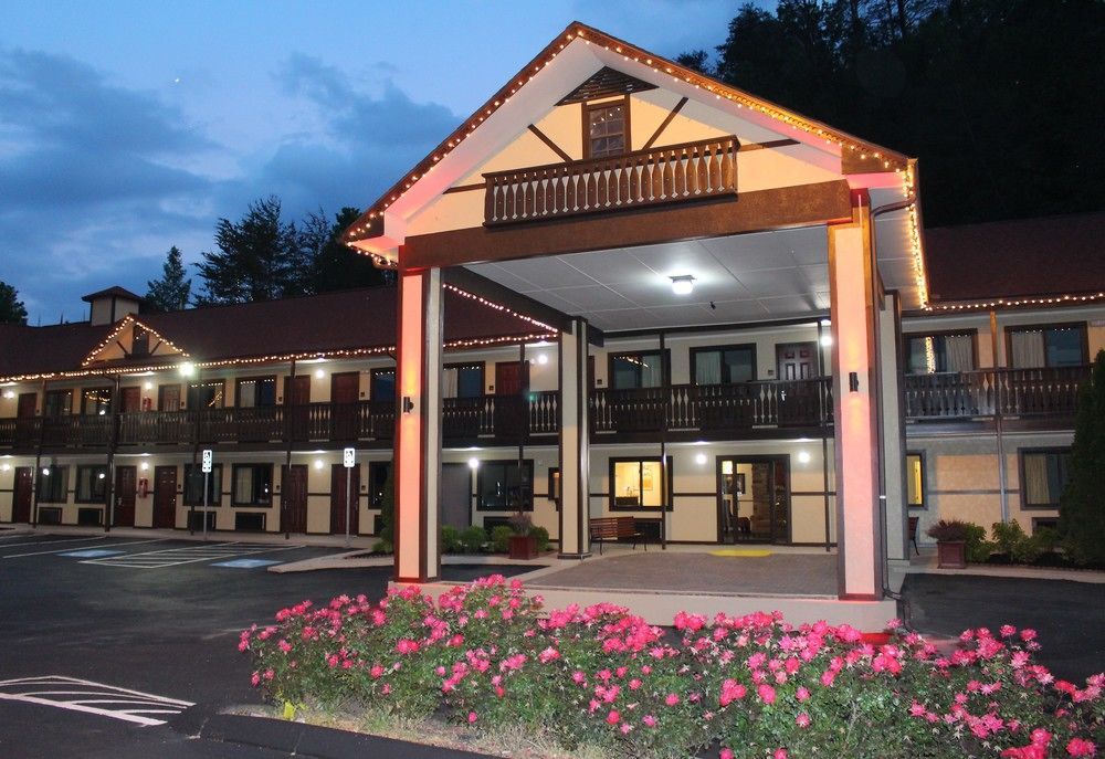 Red Roof Inn Helen Ngoại thất bức ảnh